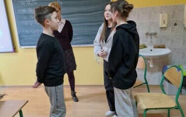 &bdquo;Savoir-vivre nastolatk&oacute;w, elegancja i dobre maniery dla młodzieży&rdquo; 2