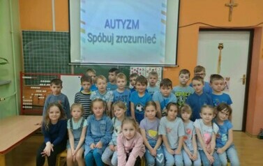 Niebieskie Igrzyska w przedszkolu 17
