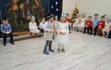 Kolędowanie w przedszkolu u Motylk&oacute;w 15