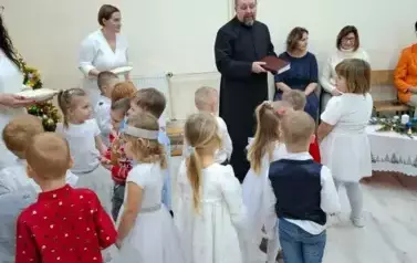 Kolędowanie w przedszkolu u Motylk&oacute;w 30