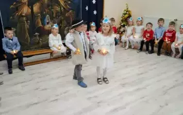 Kolędowanie w przedszkolu u Motylk&oacute;w 42