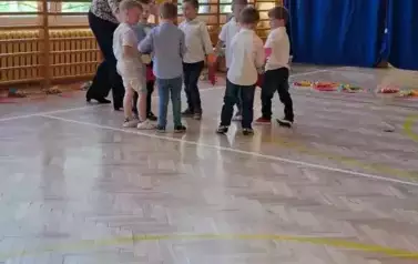 Dzień Mamy i Taty u Słoneczek i Motylk&oacute;w-28.05.2025 7