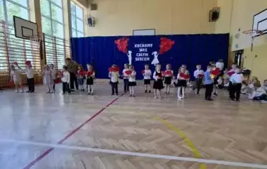 Dzień Mamy i Taty u Słoneczek i Motylk&oacute;w-28.05.2025 21
