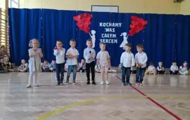 Dzień Mamy i Taty u Słoneczek i Motylk&oacute;w-28.05.2025 61