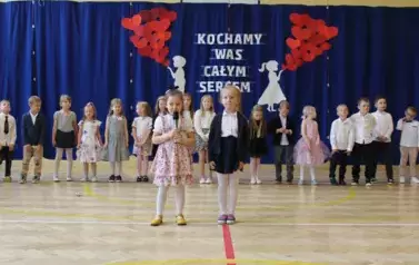 Dzień Mamy i Taty u Krasnali i S&oacute;wek-29.05.2025 54