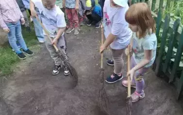 Wycieczka do Łowicza grupy przedszkolnej Motylki 83
