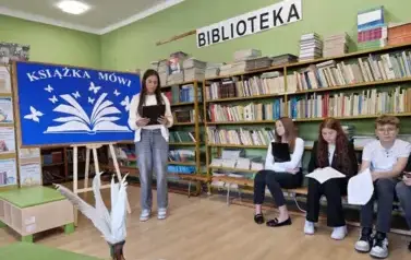 Konkurs pięknego czytania - Książka M&oacute;wi 2