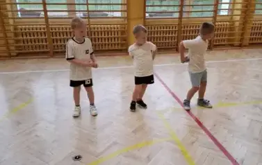 Zajęcia sportowe u "Krasnali" 5