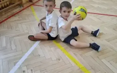 Zajęcia sportowe u "Krasnali" 14