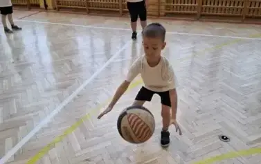 Zajęcia sportowe u "Krasnali" 18
