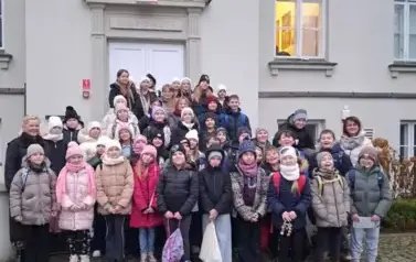 Wycieczka do siedziby Państwowego Zespołu Ludowego "Mazowsze"  75