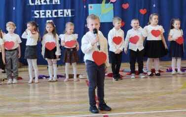 Dzień Babci i Dziadka u "Krasnali" i "S&oacute;wek" 8