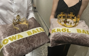Bal choinkowy klas 4-8 22