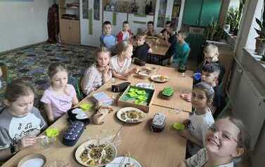 Warsztaty ekologiczne dla klas I-III "O czystości w&oacute;d" 12