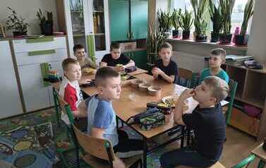 Warsztaty ekologiczne dla klas I-III "O czystości w&oacute;d" 15