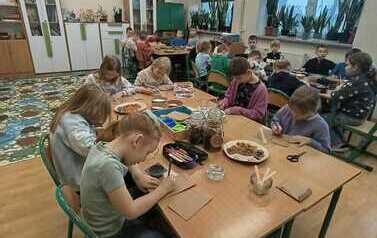 Warsztaty ekologiczne dla klas I-III "O czystości w&oacute;d" 63