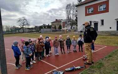 Strażacy w przedszkolu 18