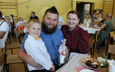 Dzień Mamy i Taty w grupie 3 i 4 - latk&oacute;w 11