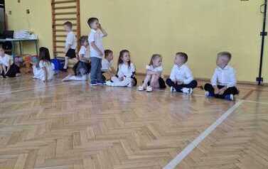 Dzień Mamy i Taty w grupie 5 i 6-latk&oacute;w 21