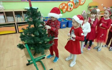Mikołajki i kiermasz mikołajkowy - 6.12.2022 58