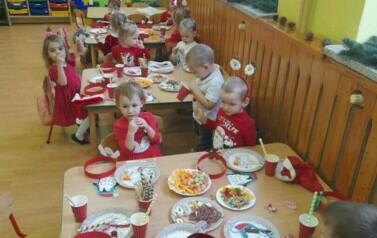 Mikołajki i kiermasz mikołajkowy - 6.12.2022 79