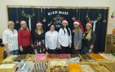 Mikołajki i kiermasz mikołajkowy - 6.12.2022 109