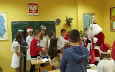 Mikołajki i kiermasz mikołajkowy - 6.12.2022 115
