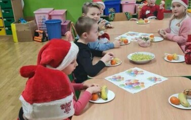 Mikołajki i kiermasz mikołajkowy - 6.12.2022 121