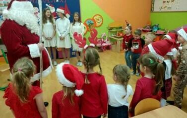 Mikołajki i kiermasz mikołajkowy - 6.12.2022 137
