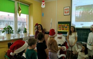 Mikołajki i kiermasz mikołajkowy - 6.12.2022 142