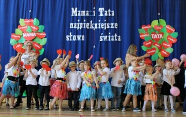 Dzień Mamy i Taty w przedszkolu 6.06.2023 54