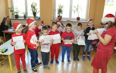 Mikołajki w przedszkolu - 4.12.2020 97