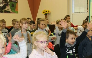 Kubuś idzie do szkoły - przedstawienie profilaktyczne - 24.10.2019 37