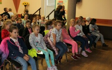 Kubuś idzie do szkoły - przedstawienie profilaktyczne - 24.10.2019 53