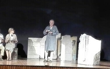 Z wizytą w teatrze 7