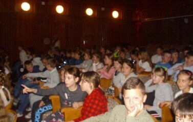 Z wizytą w teatrze 27