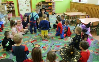 Andrzejki w przedszkolu i klasach I-III 54
