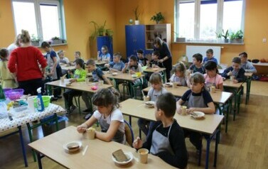 Warsztaty kulinarne w klasach I-III 9