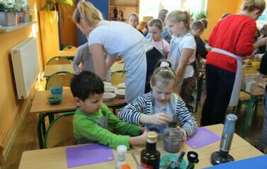 Warsztaty kulinarne w klasach I-III 89