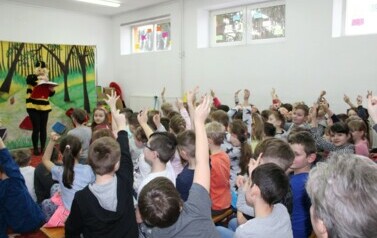 Przedstawienie profilaktyczne dla klas I-III - 2.03.2020 28