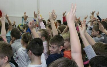 Przedstawienie profilaktyczne dla klas I-III - 2.03.2020 29