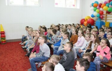 Przedstawienie profilaktyczne dla klas I-III - 2.03.2020 37