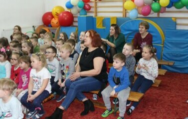 Przedstawienie profilaktyczne dla przedszkolak&oacute;w - 2.03.2020 38