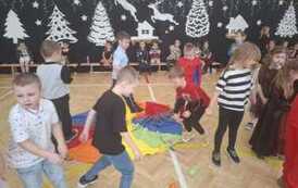 Bal choinkowy przedszkolak&oacute;w i klas I-III 17