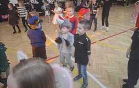 Bal choinkowy przedszkolak&oacute;w i klas I-III 20