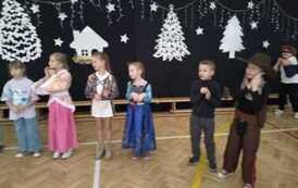 Bal choinkowy przedszkolak&oacute;w i klas I-III 48