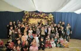 Bal choinkowy przedszkolak&oacute;w i klas I-III 60