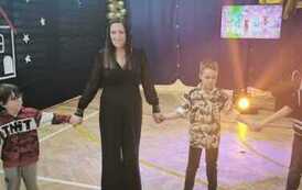 Bal choinkowy przedszkolak&oacute;w i klas I-III 79