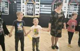 Bal choinkowy przedszkolak&oacute;w i klas I-III 80