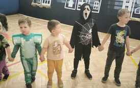 Bal choinkowy przedszkolak&oacute;w i klas I-III 83